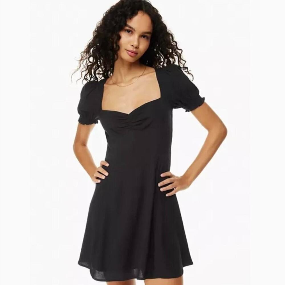 NWT Aritzia Sunday Best Tinsley Dress